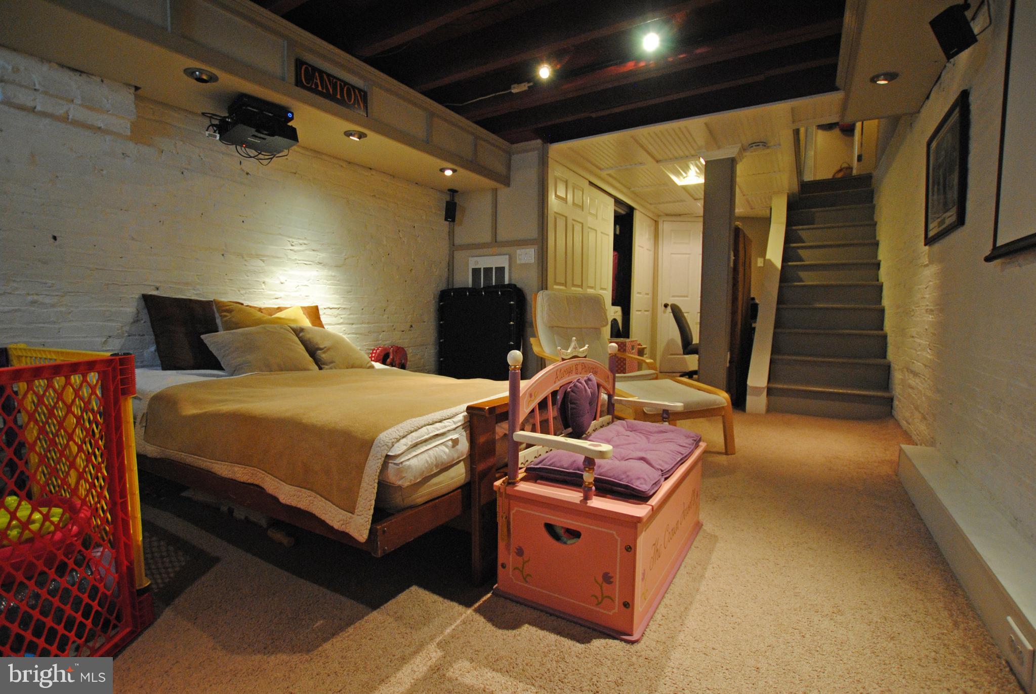 CANTON - Residential Lease