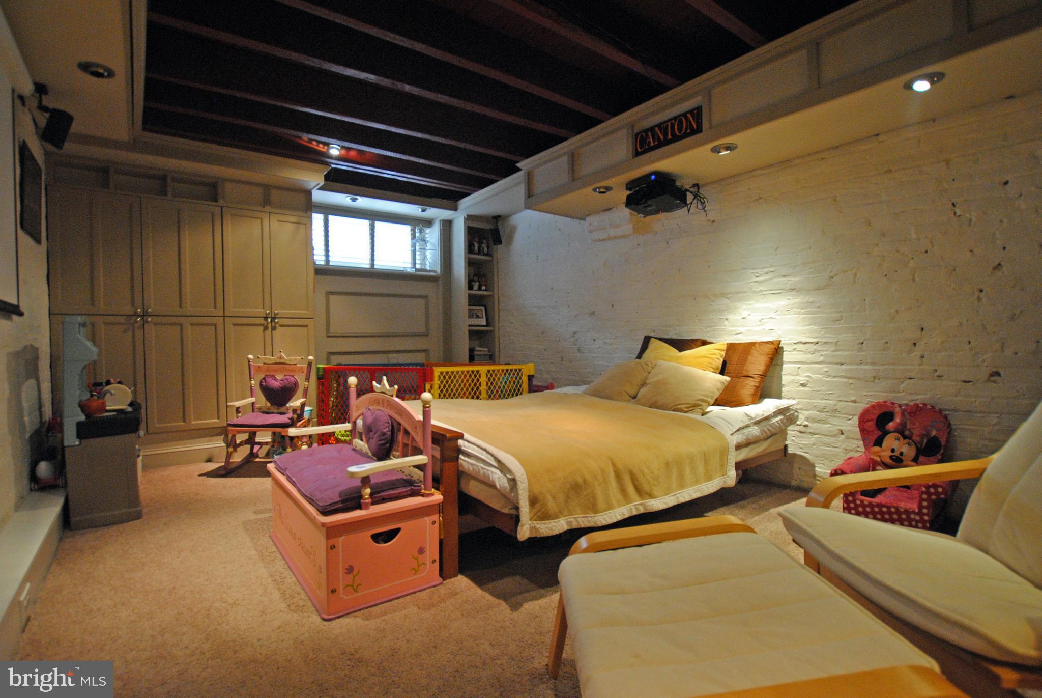 CANTON - Residential Lease