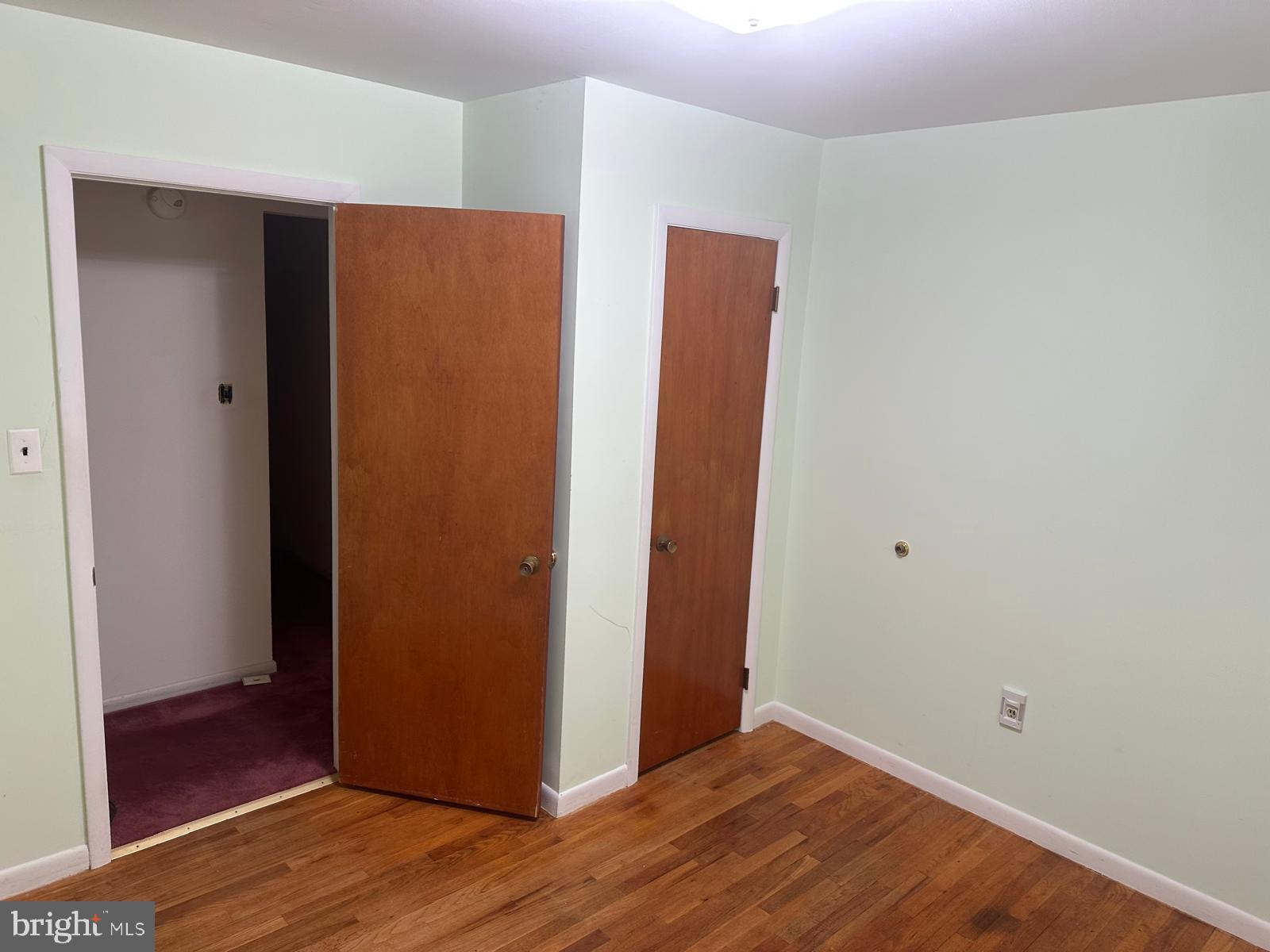 CRESTVIEW MANOR - Residential