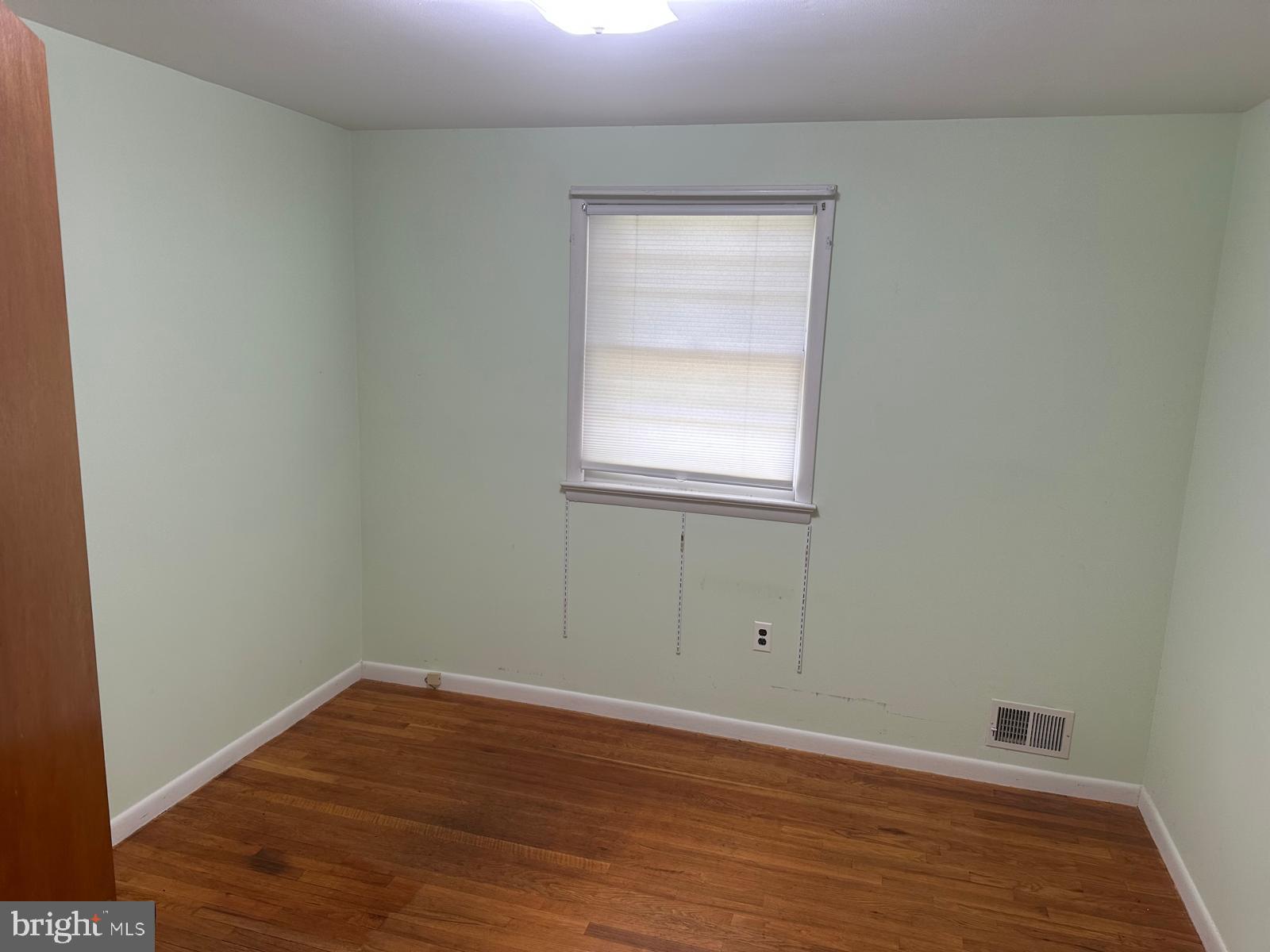 CRESTVIEW MANOR - Residential