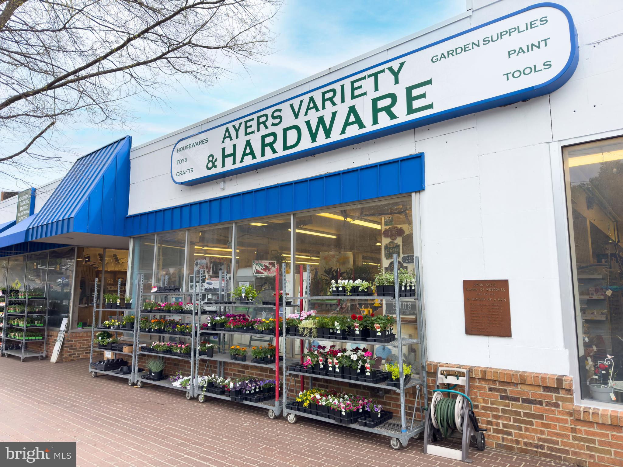 OVERLEE - Residential