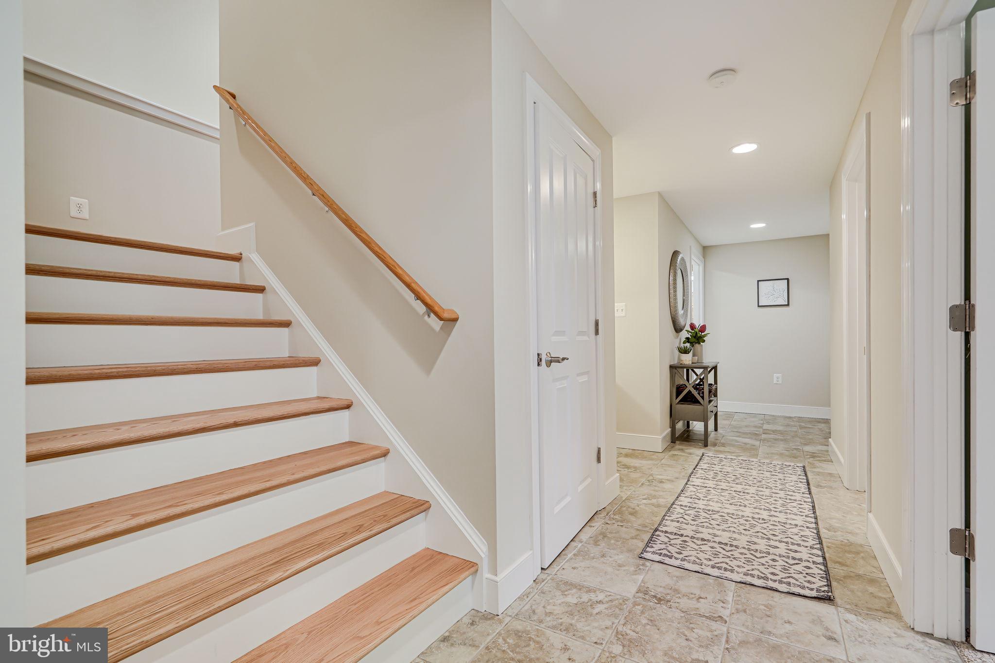 OVERLEE - Residential