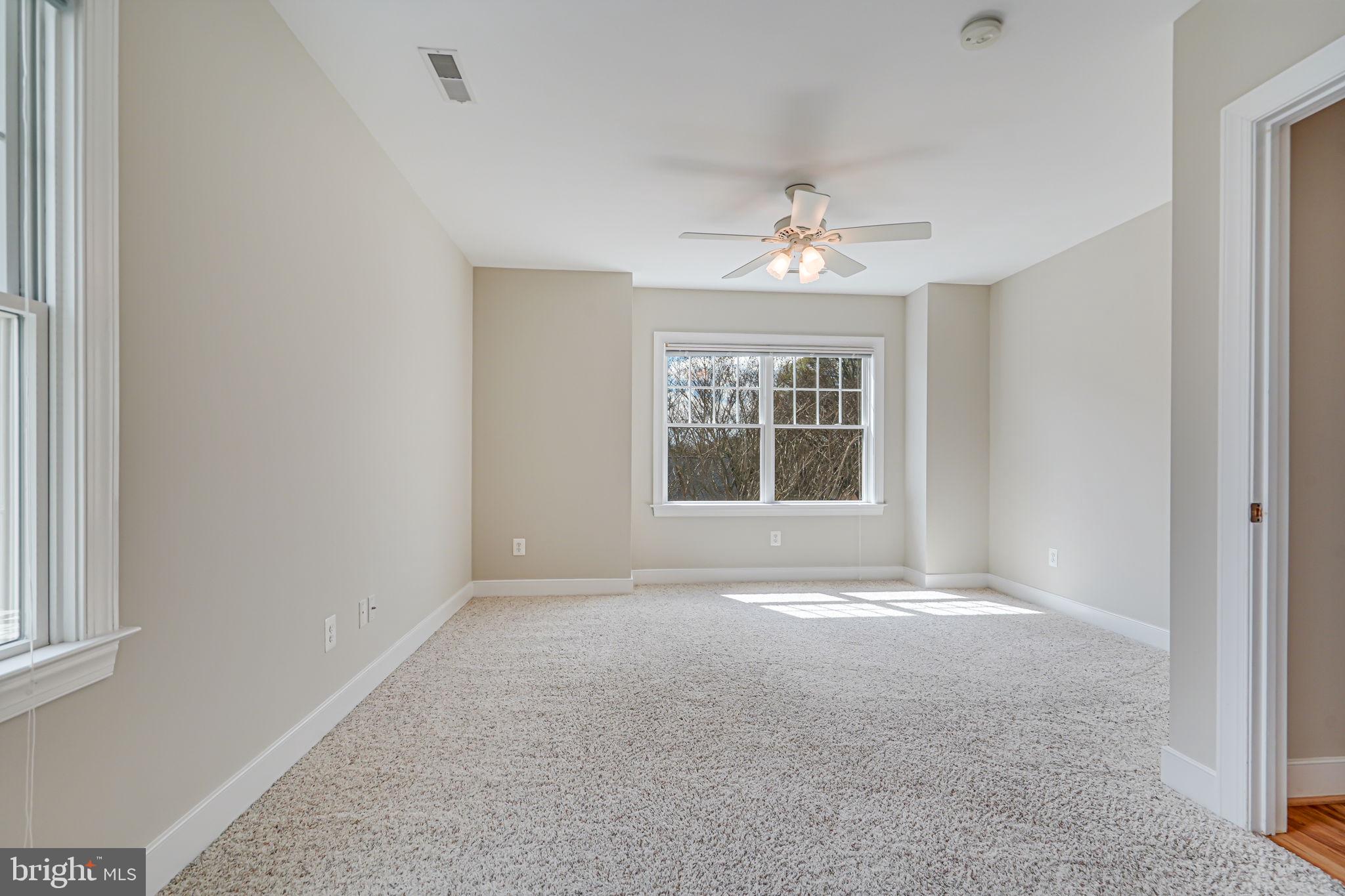 OVERLEE - Residential