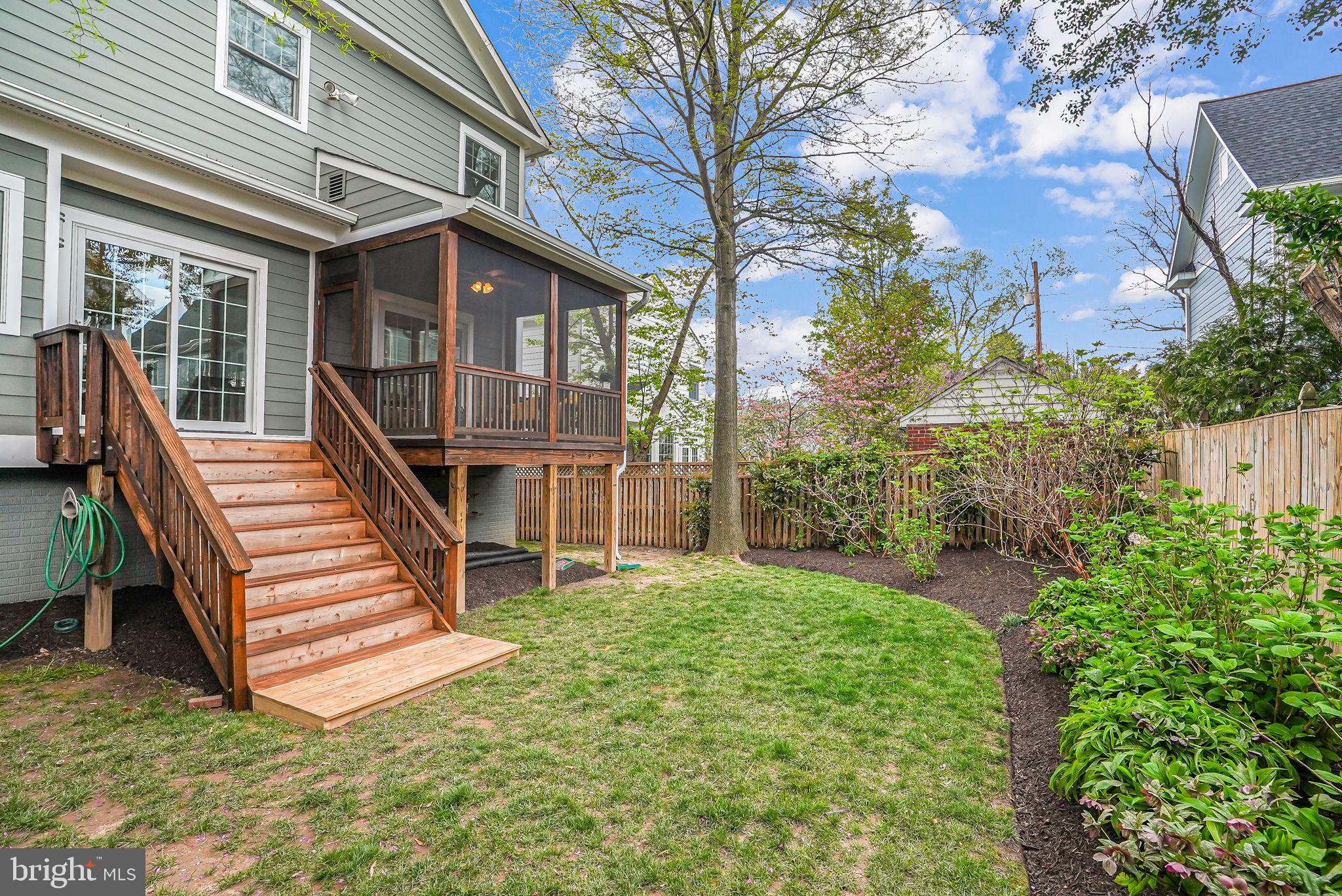 OVERLEE - Residential