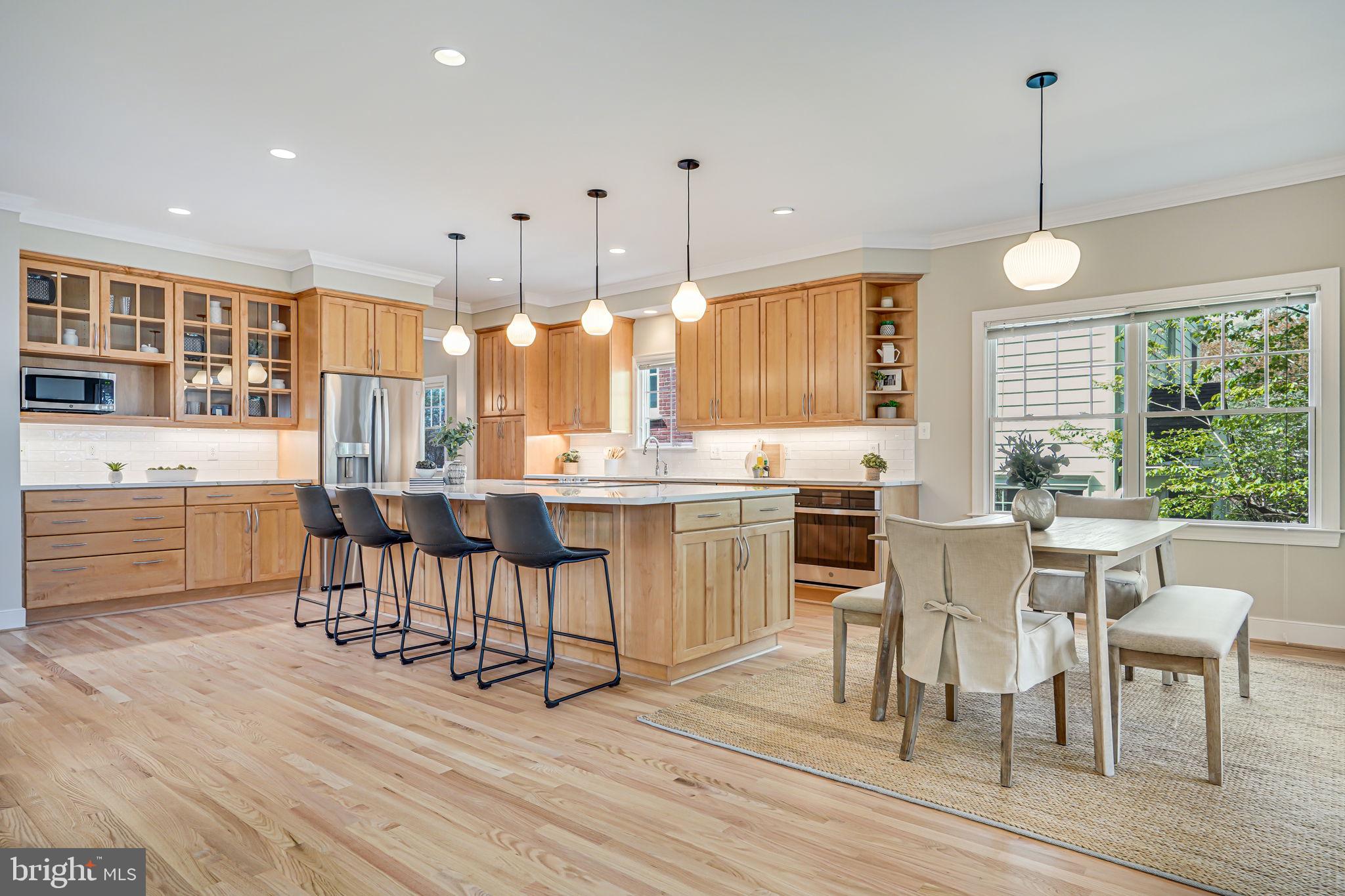 OVERLEE - Residential