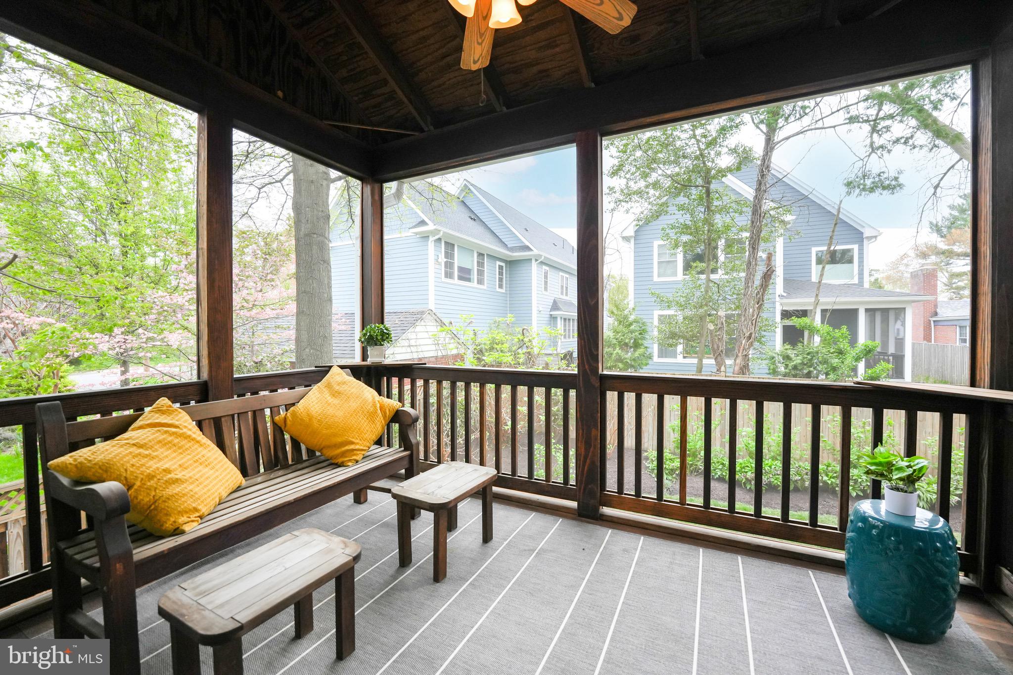 OVERLEE - Residential