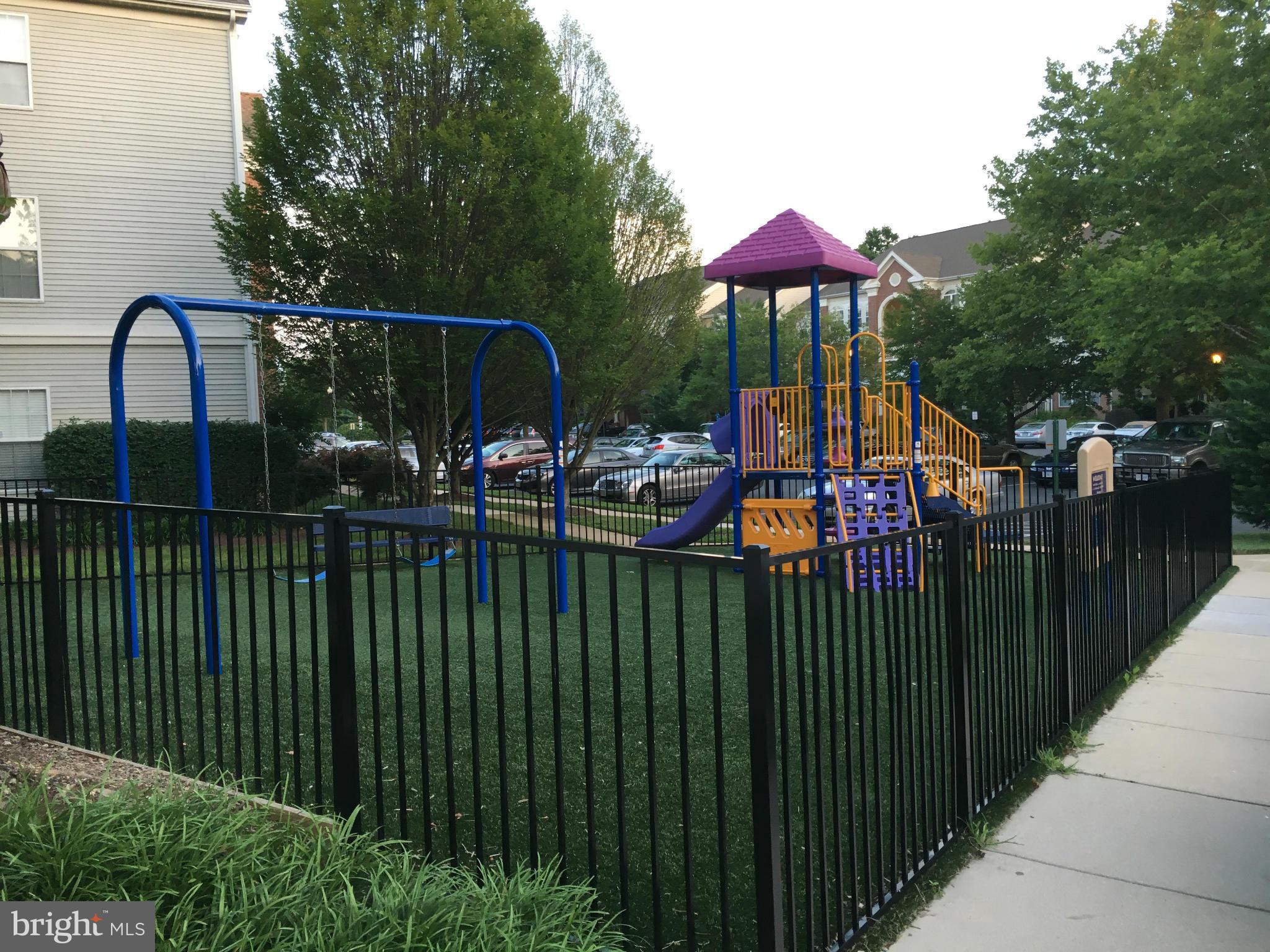 CARDINAL PLACE - Residential Lease