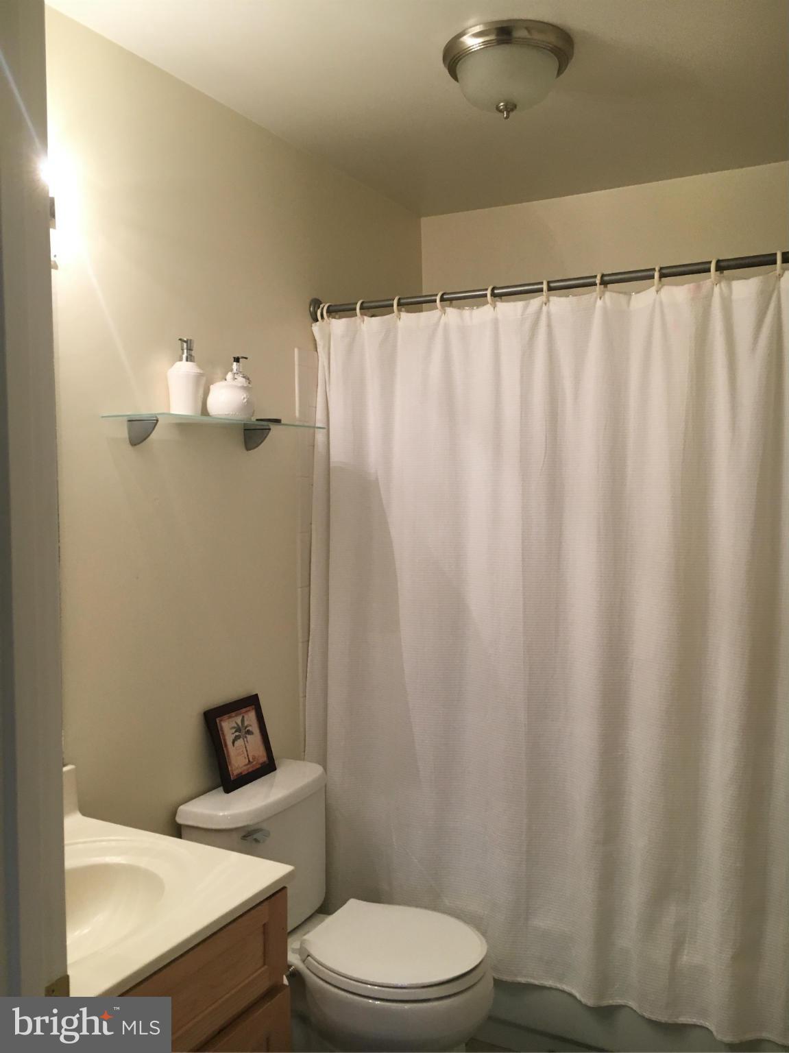 CARDINAL PLACE - Residential Lease