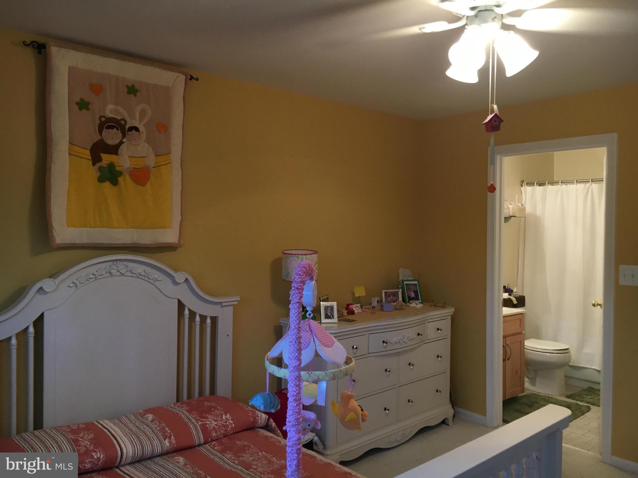 CARDINAL PLACE - Residential Lease