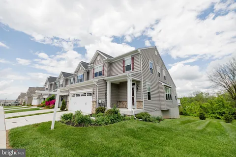 2820 Union Square Road Unit 5, New Windsor, MD MLS: MDCR2025706