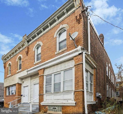 Townhouse For Sale - 1519 Womrath Street<br/> PHILADELPHIA, PA 19124