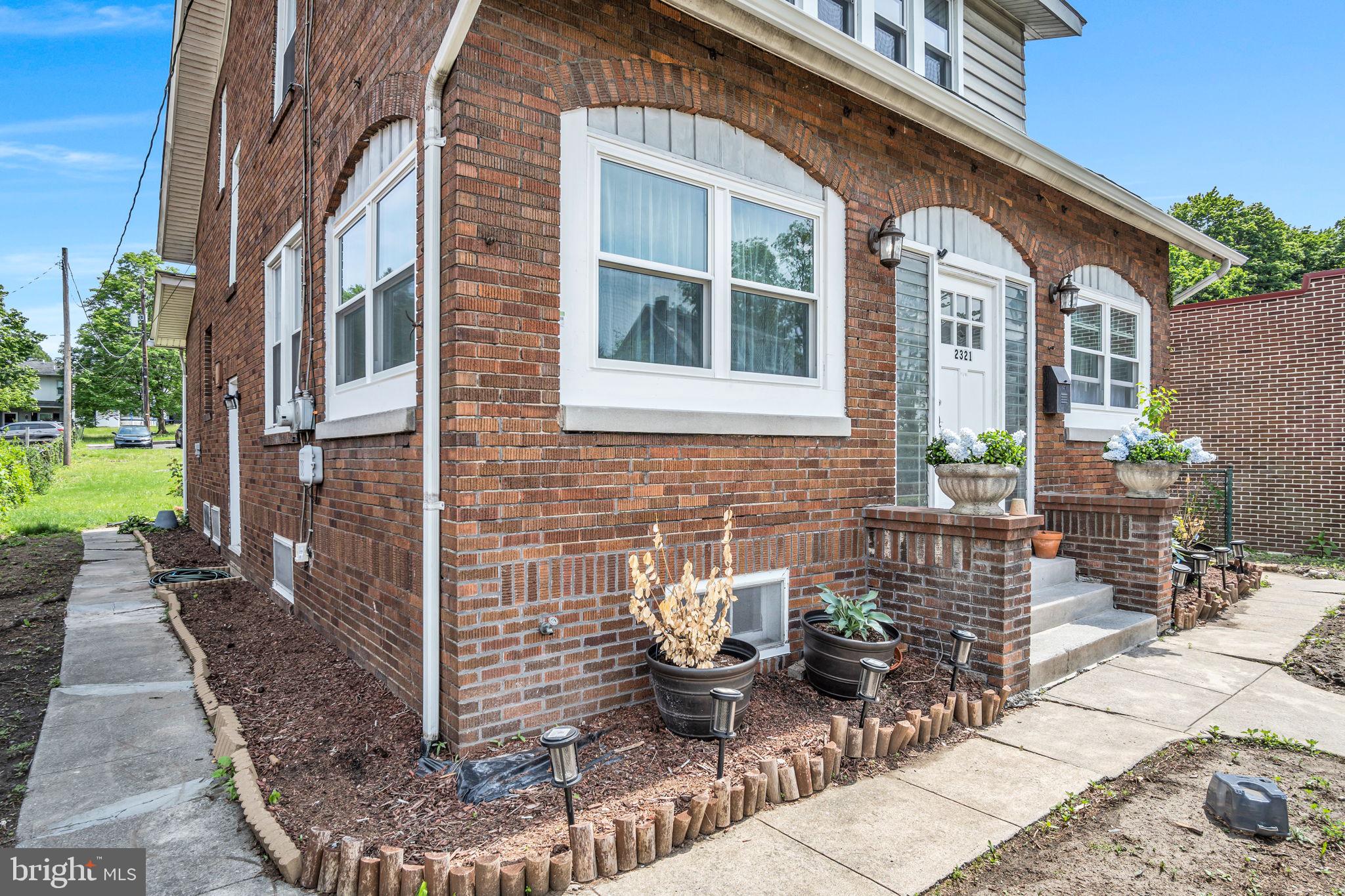 2321 WALNUT STREET