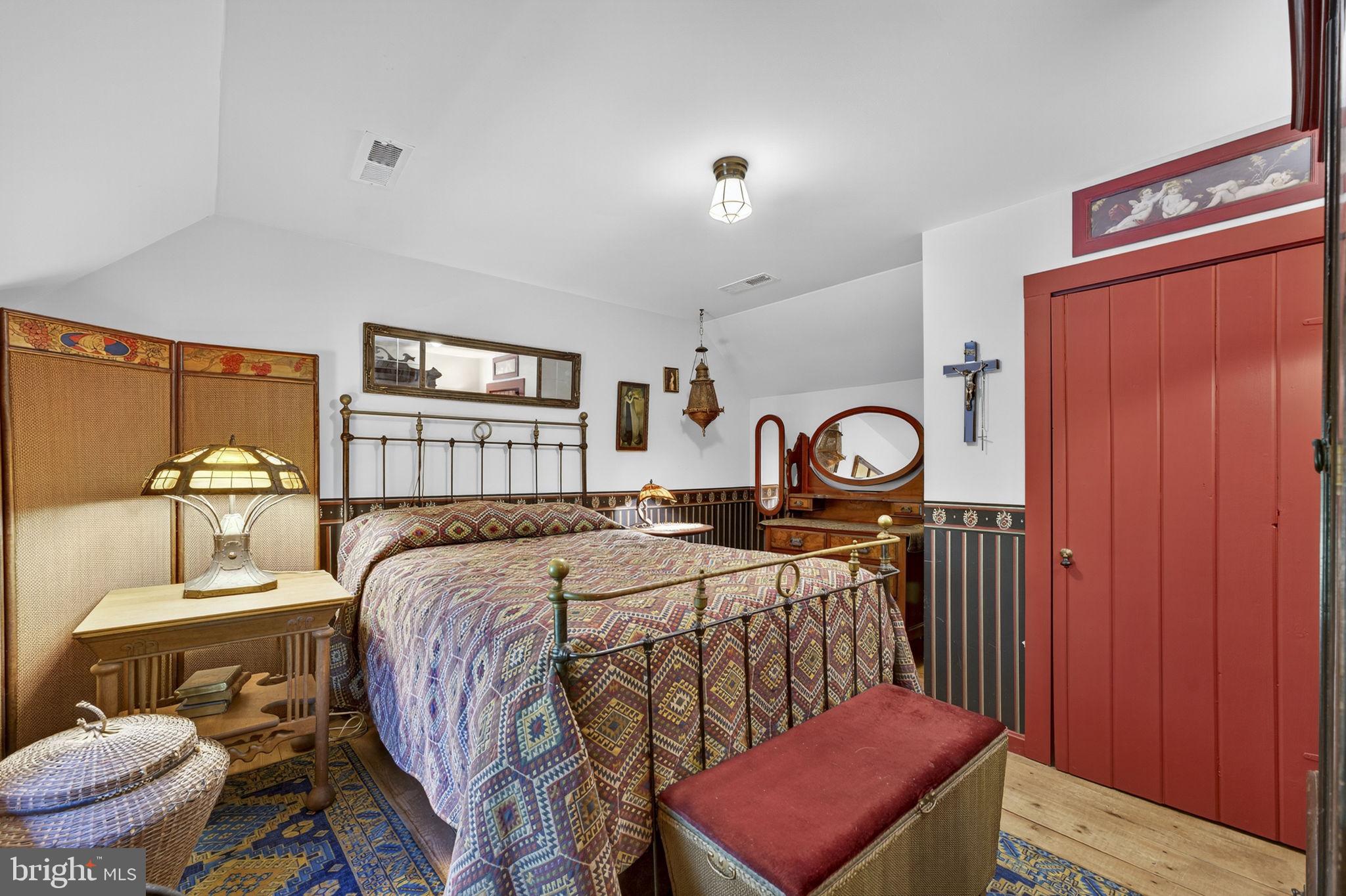 RAPPAHANNOCK MT ESTATES - Residential