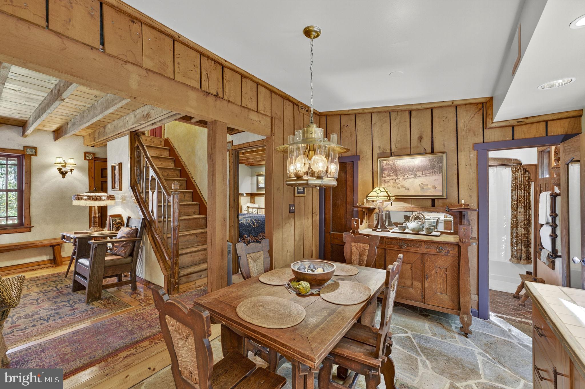 RAPPAHANNOCK MT ESTATES - Residential