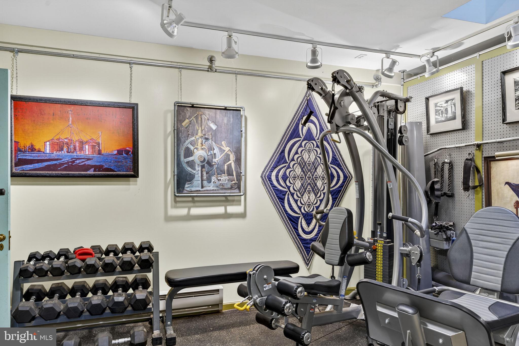 RAPPAHANNOCK MT ESTATES - Residential