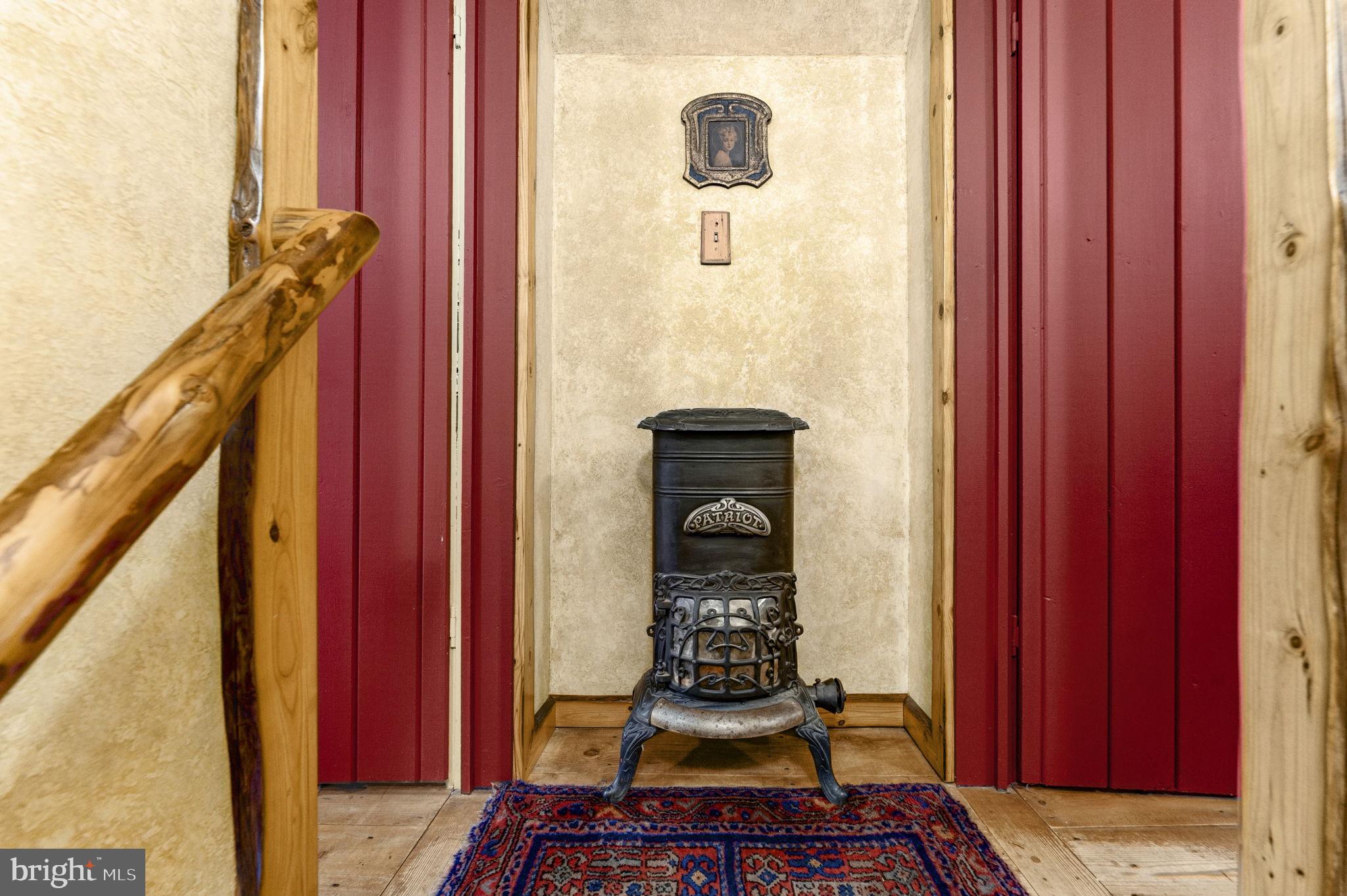 RAPPAHANNOCK MT ESTATES - Residential