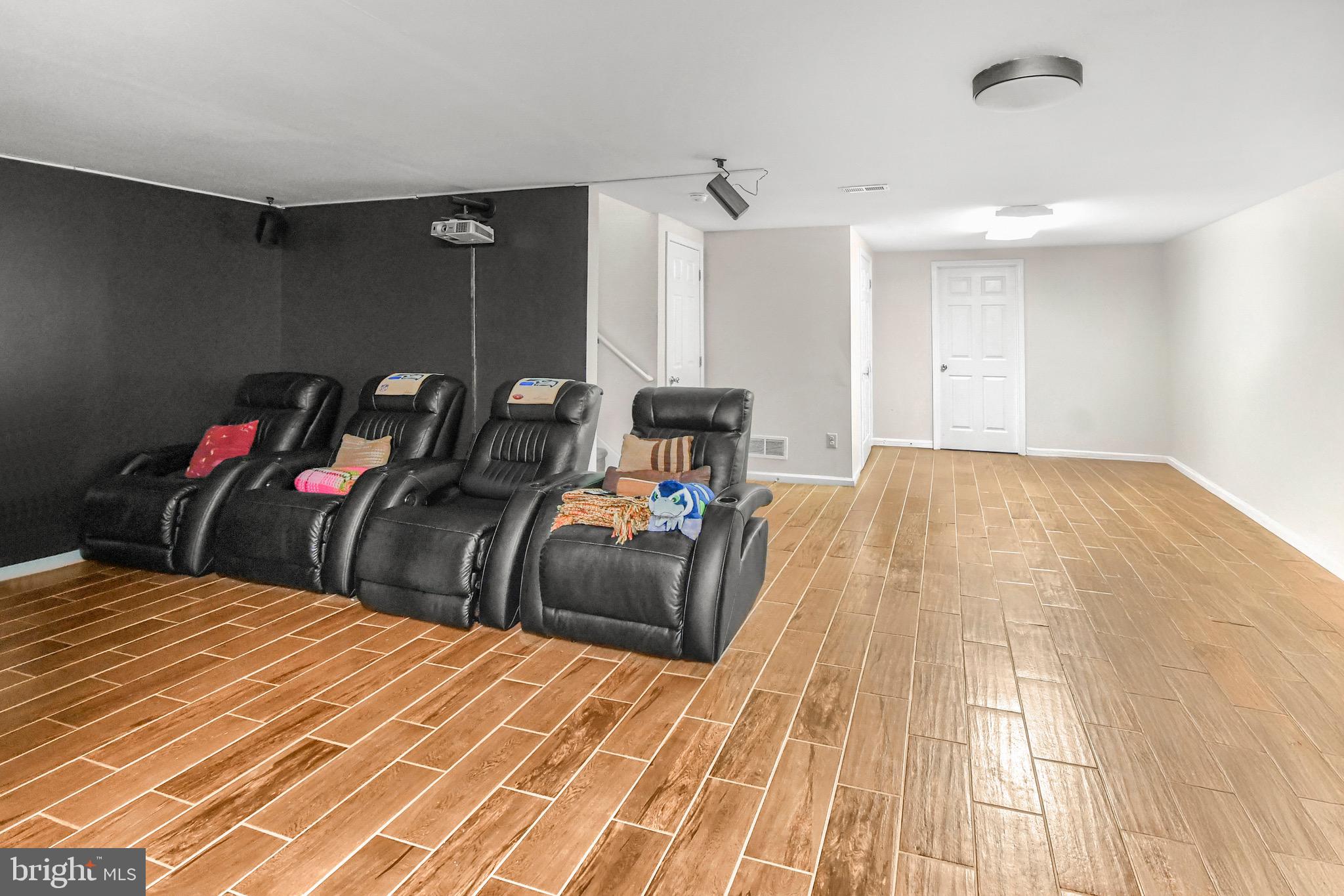 PROVIDENCE VIEW - Residential