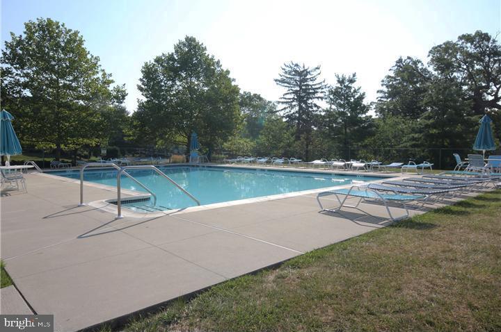 PROVIDENCE VIEW - Residential