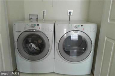 CENTRE RIDGE - Residential Lease