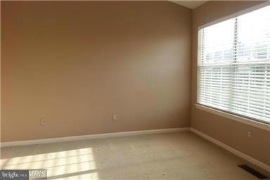 CENTRE RIDGE - Residential Lease