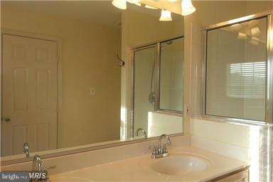 CENTRE RIDGE - Residential Lease