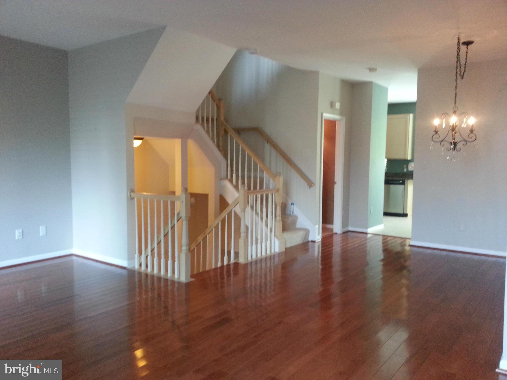 CENTRE RIDGE - Residential Lease