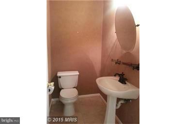 CENTRE RIDGE - Residential Lease