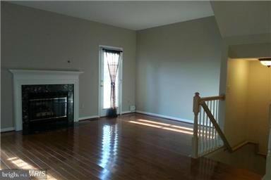 CENTRE RIDGE - Residential Lease