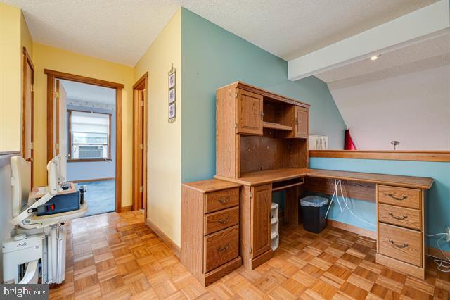 EGYPT BEND ESTATES - Residential