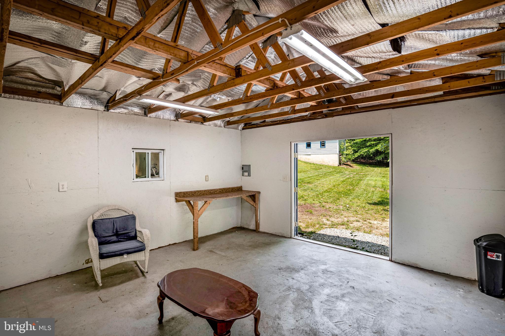 LAUREL BRANCH SUB - Residential