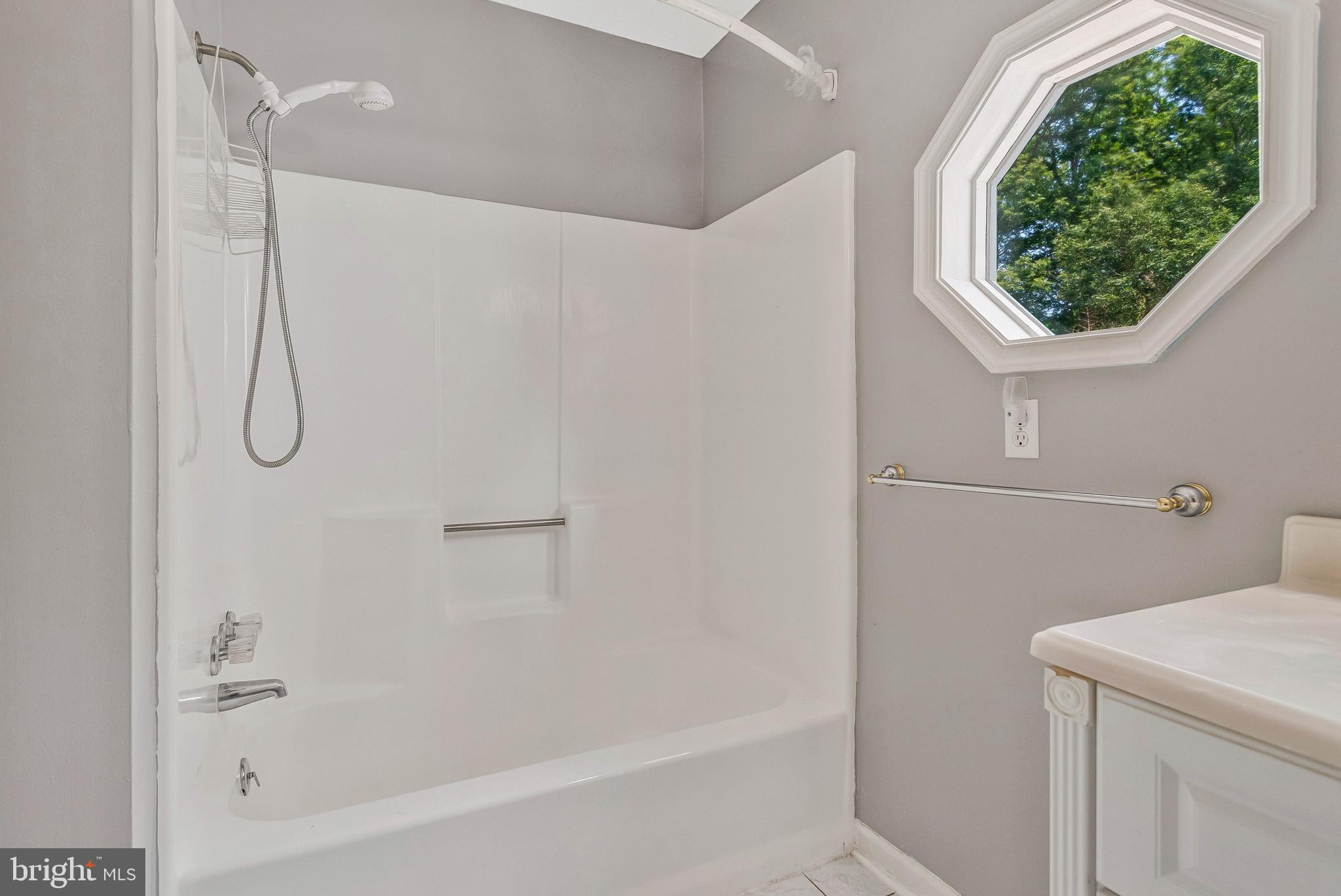 LAUREL BRANCH SUB - Residential