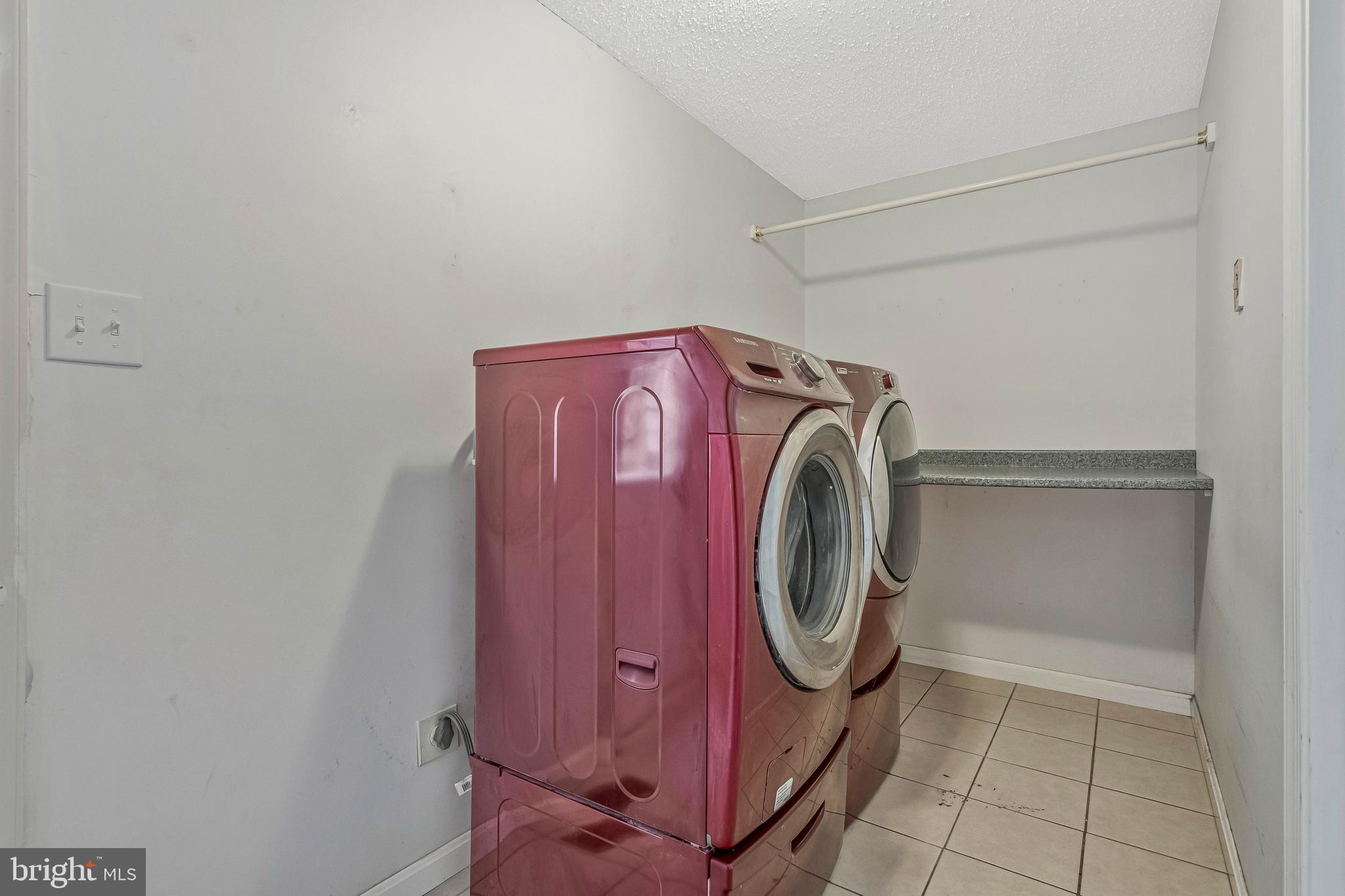 LAUREL BRANCH SUB - Residential