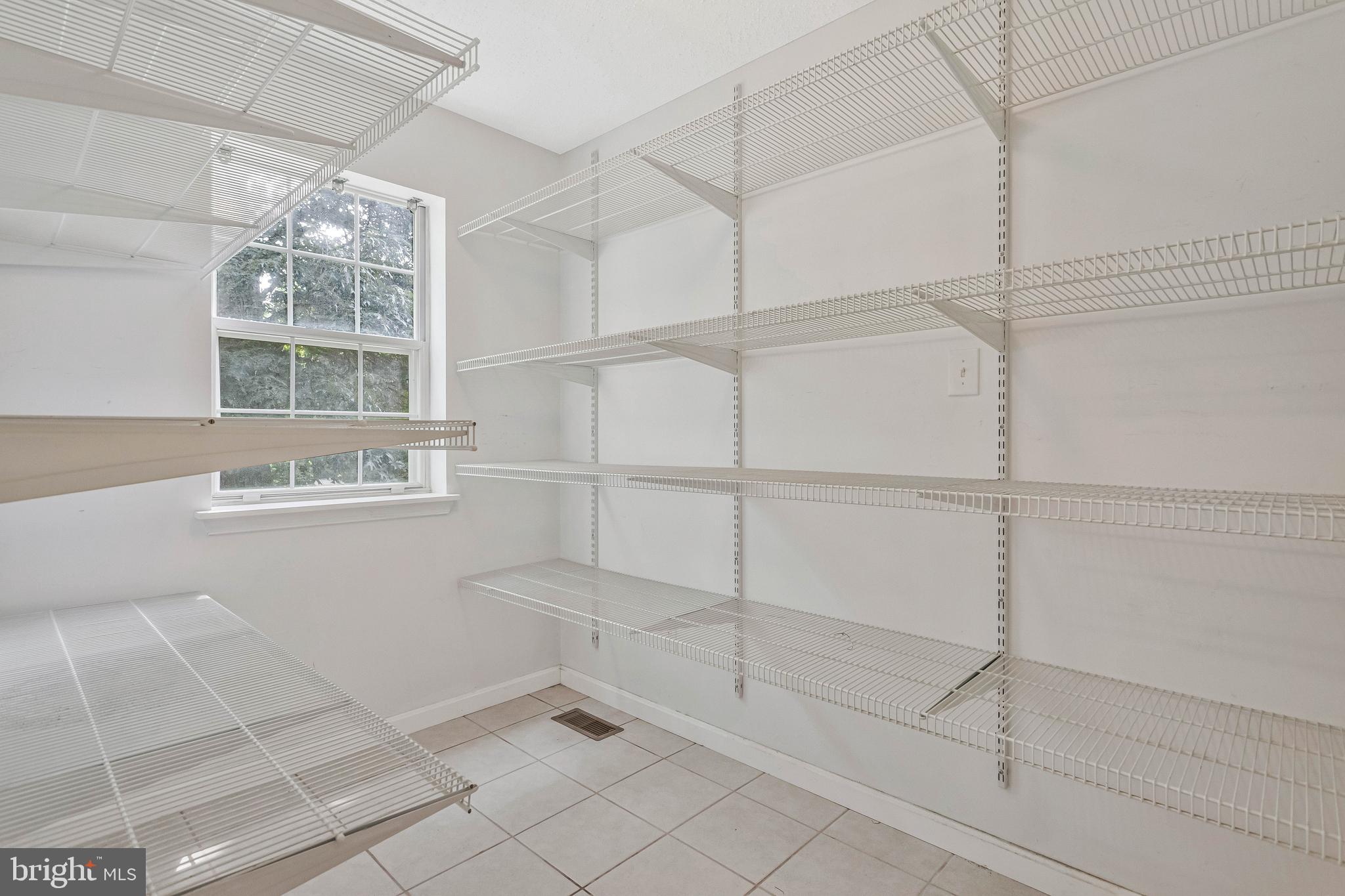 LAUREL BRANCH SUB - Residential