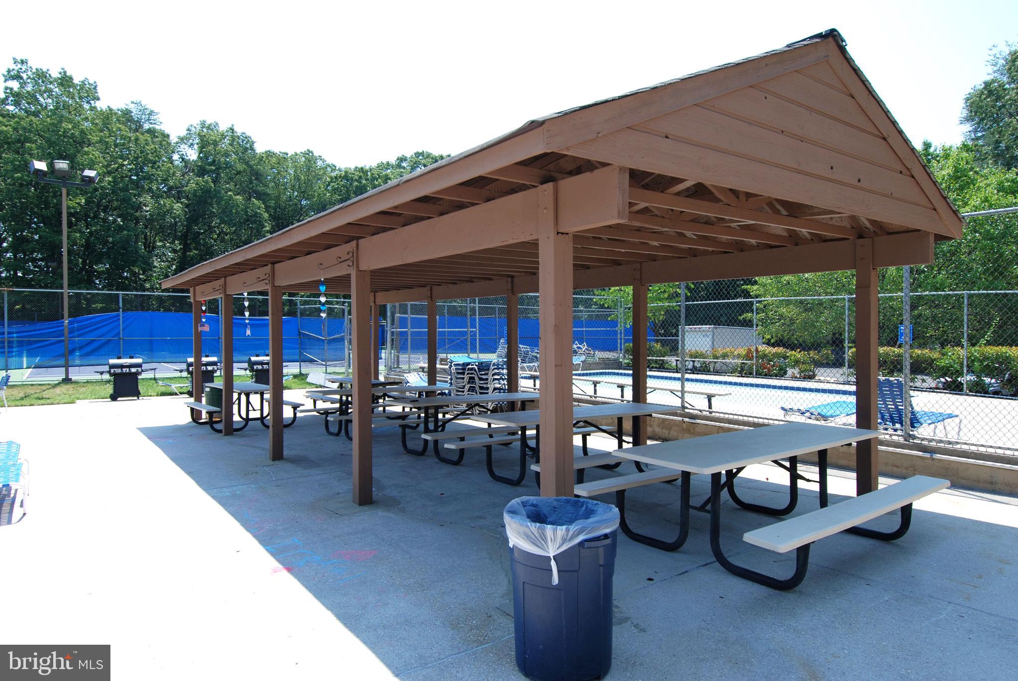 SHIPLEYS CHOICE - Residential