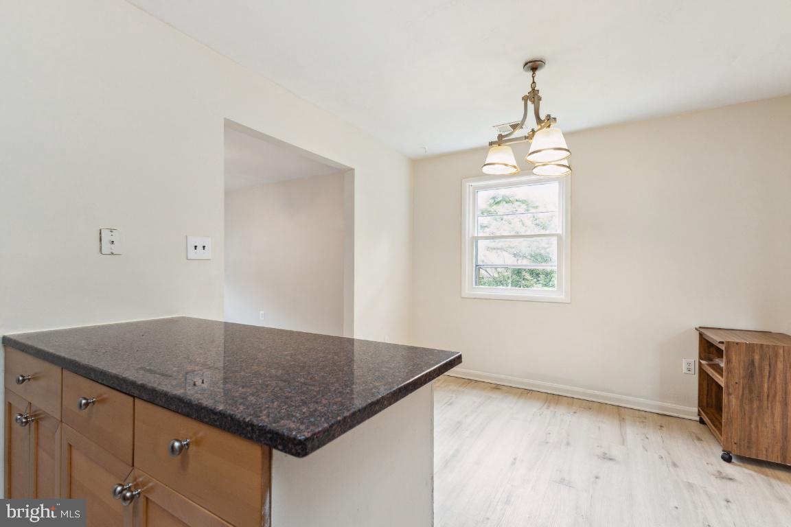 DALE CITY - Residential Lease