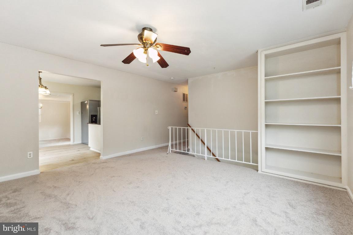 DALE CITY - Residential Lease