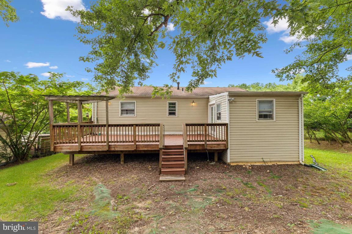 DALE CITY - Residential Lease