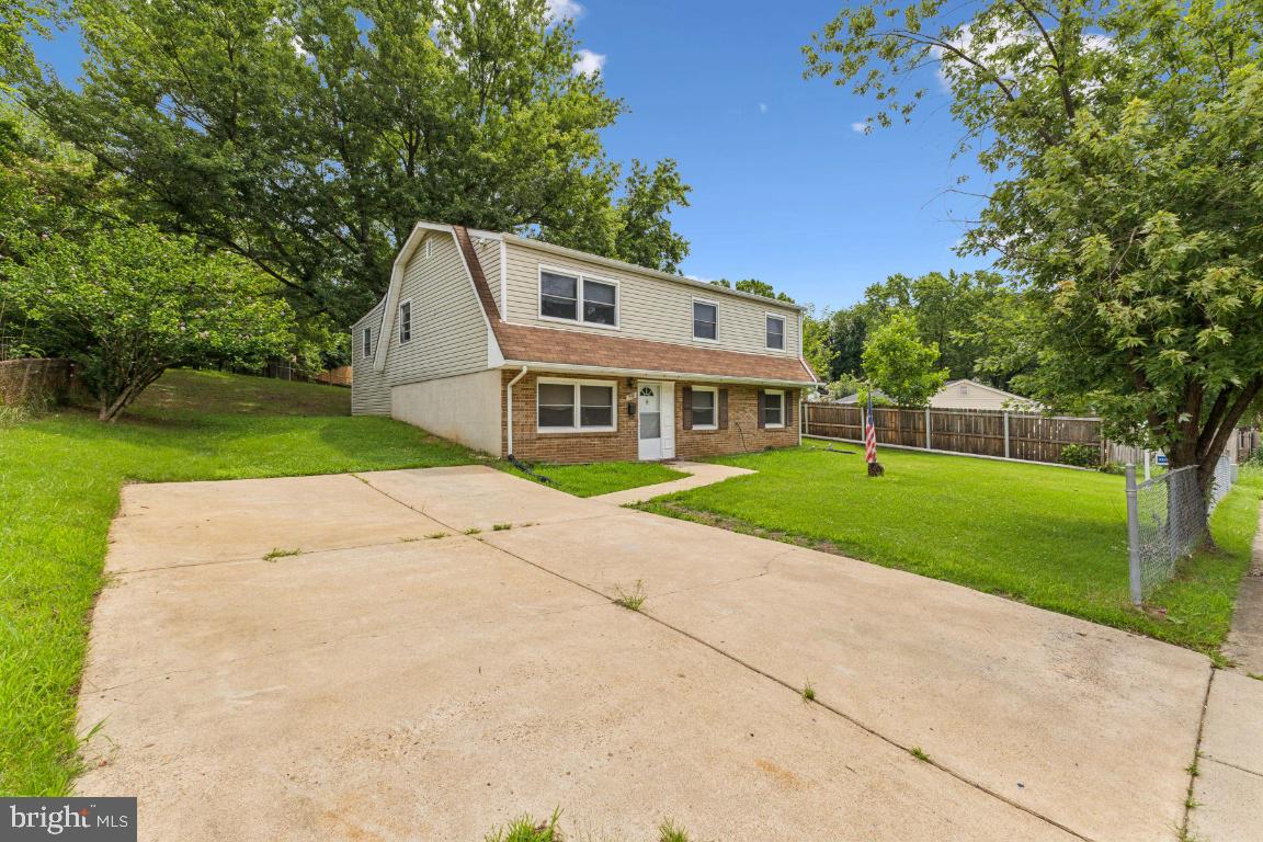 DALE CITY - Residential Lease