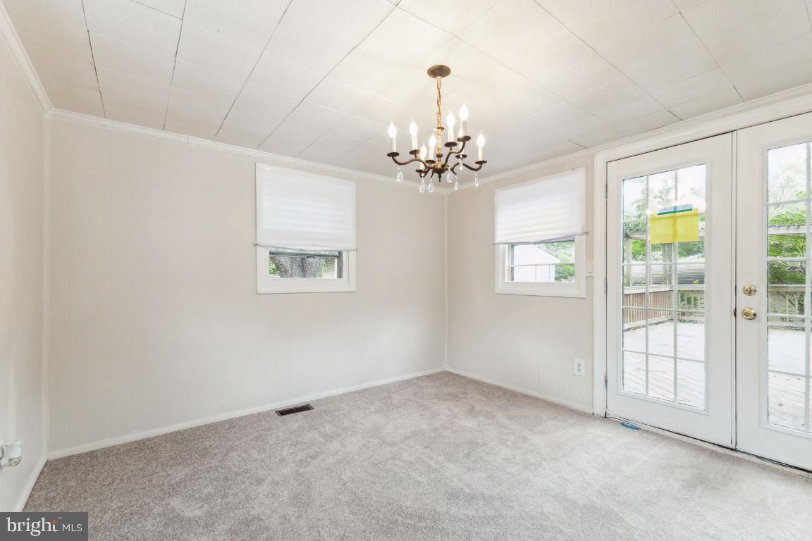 DALE CITY - Residential Lease