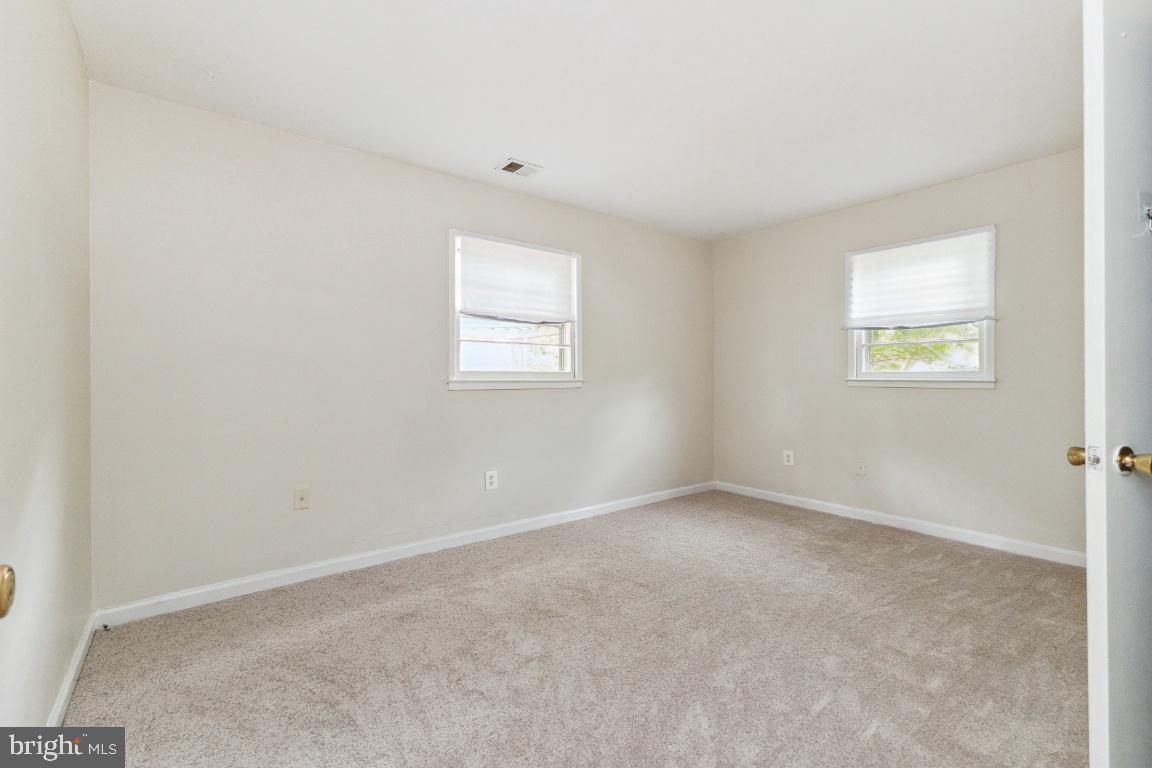 DALE CITY - Residential Lease