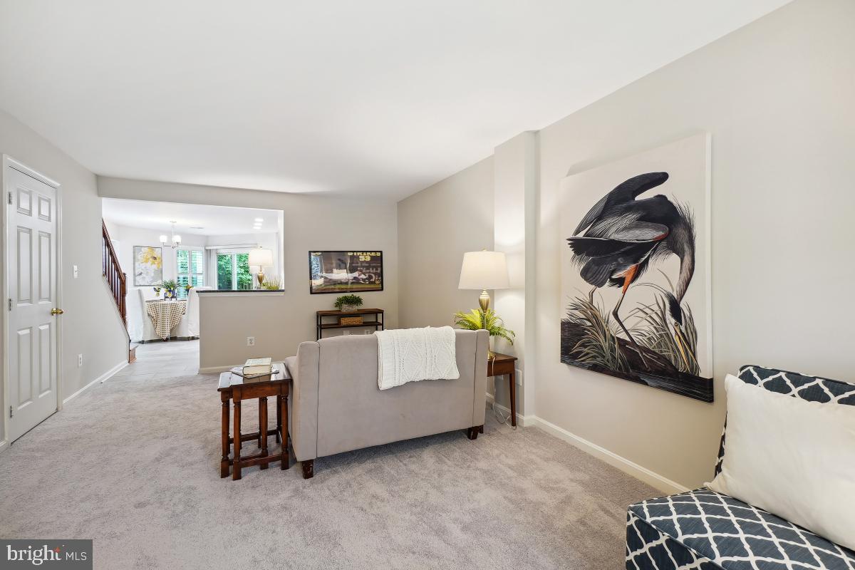 8501 CORONATION LANE