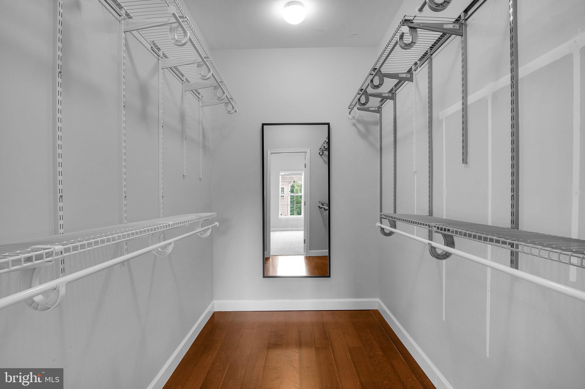 POTOMAC CLUB - Residential Lease