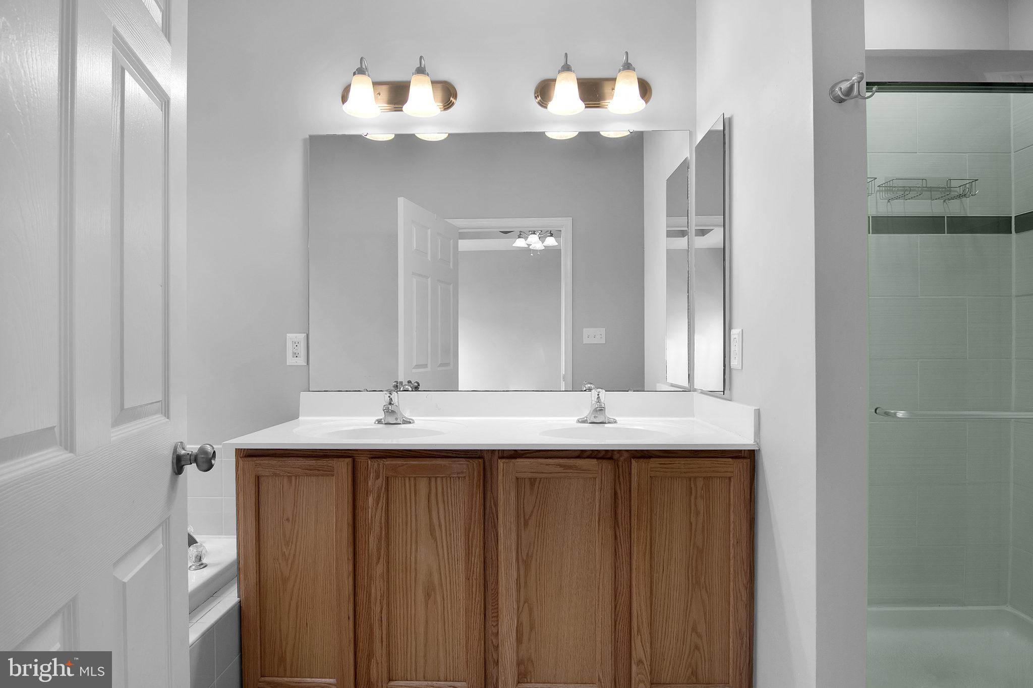 POTOMAC CLUB - Residential Lease