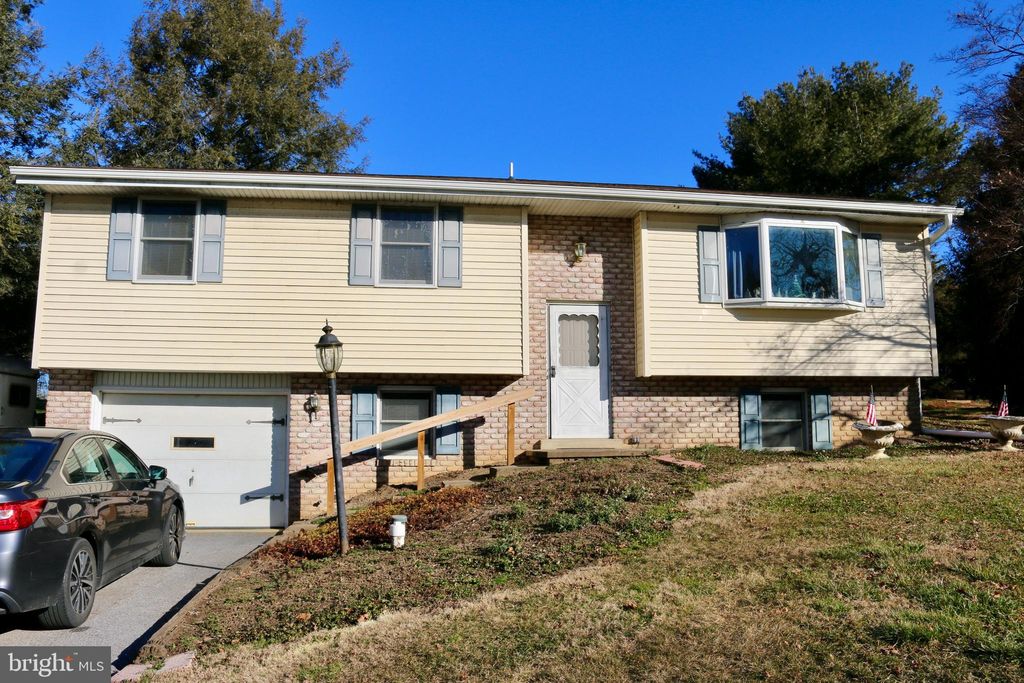 Photo of 130 Carol Drive, Washington Boro, PA 17582 (MLS # PALA2047156)