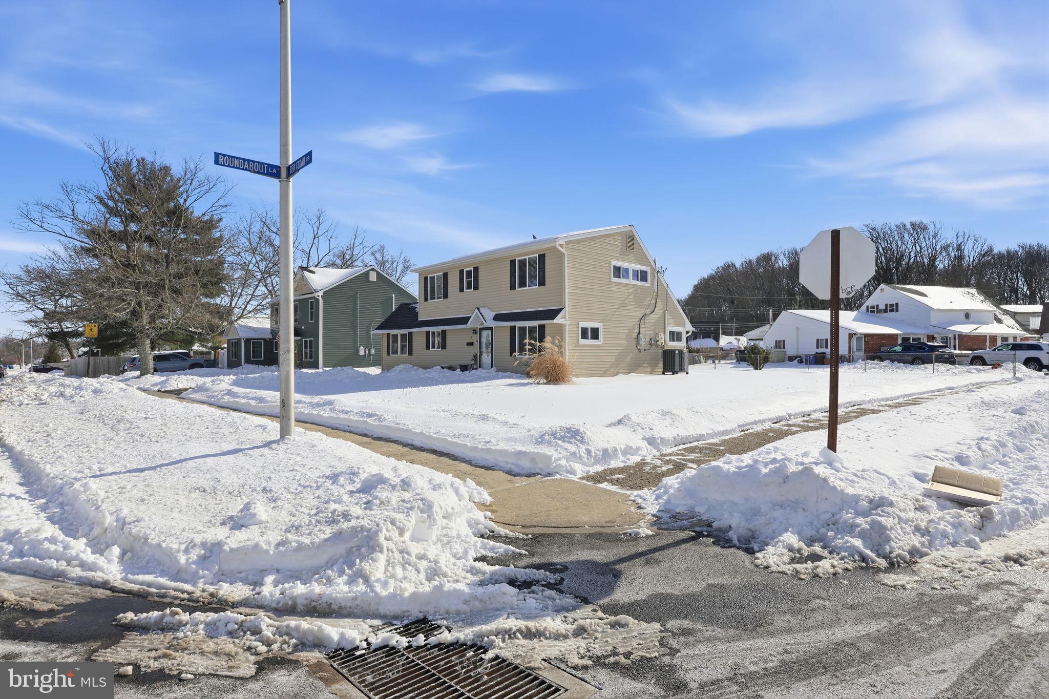 RED CEDAR HILL - Residential