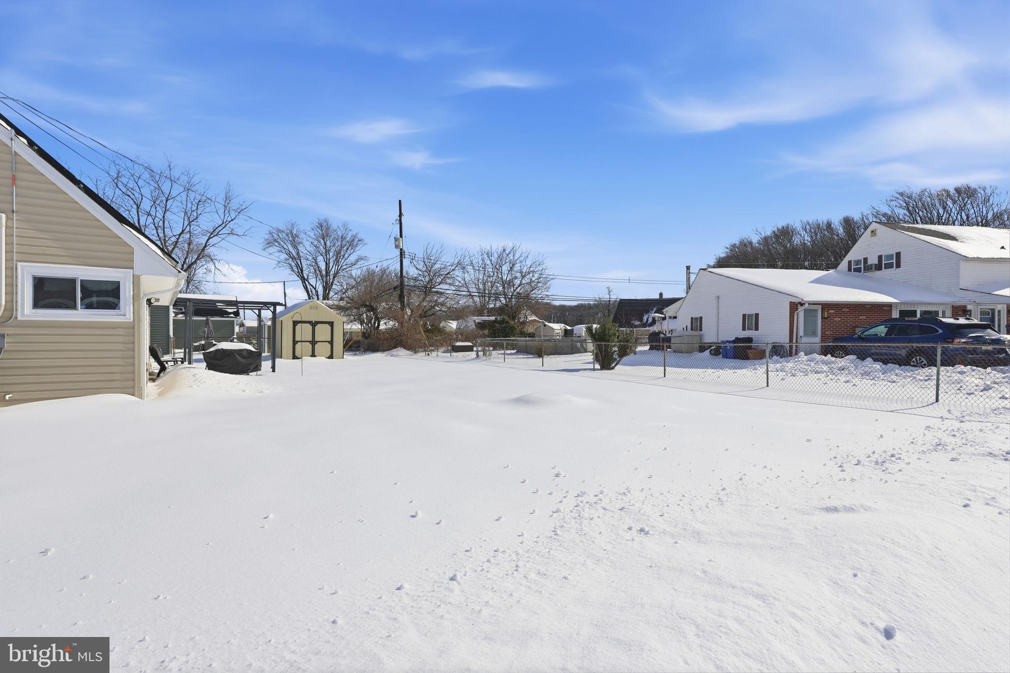 RED CEDAR HILL - Residential