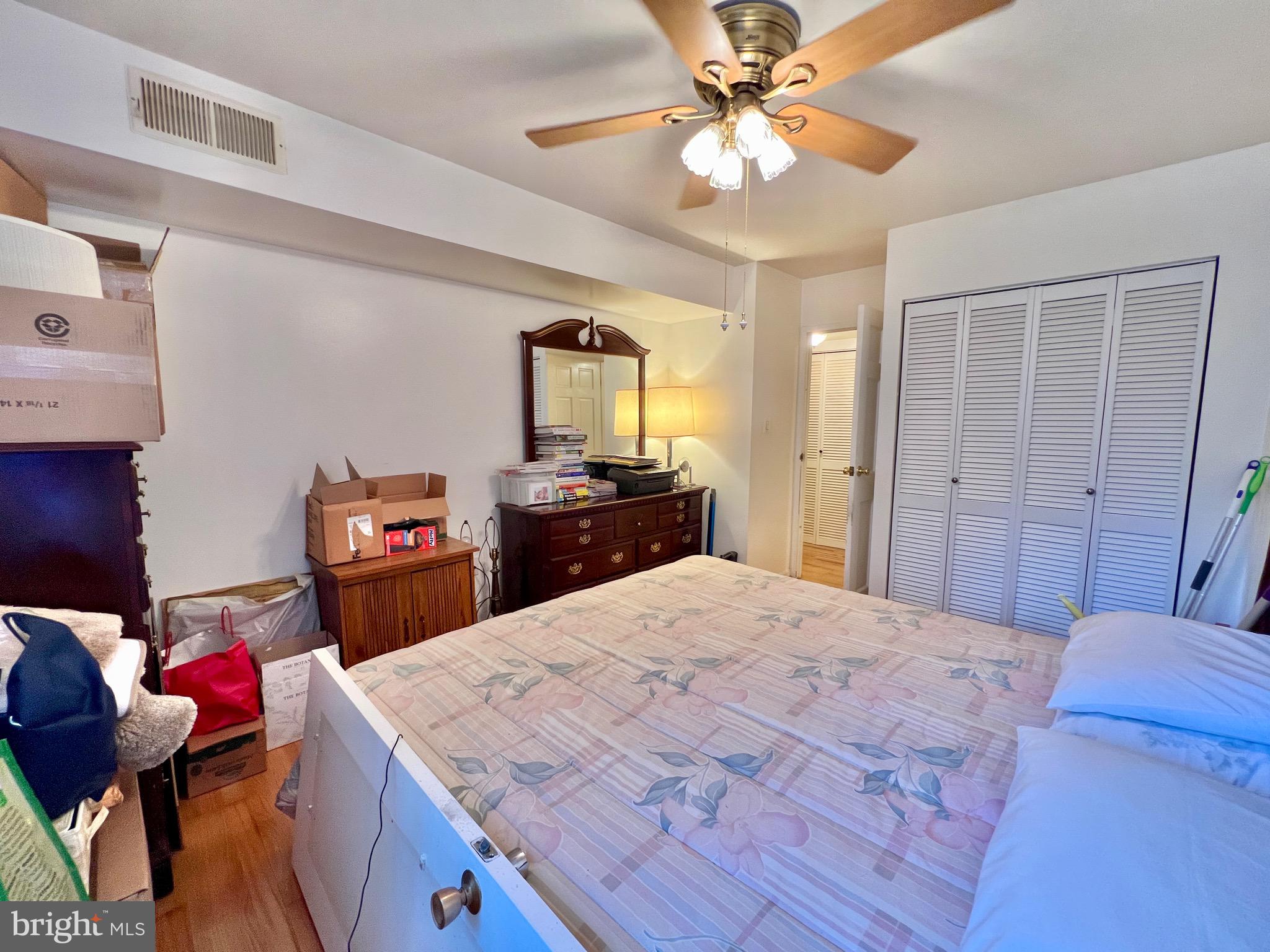 HAWTHORNE VILLAGE - Residential