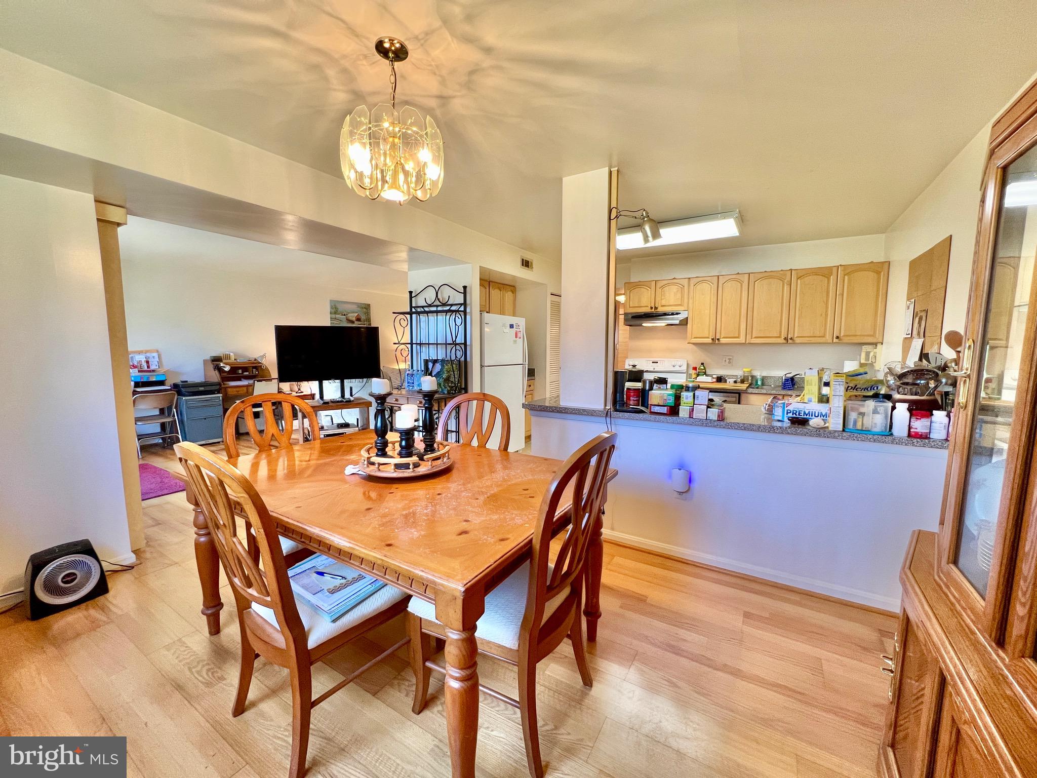 HAWTHORNE VILLAGE - Residential