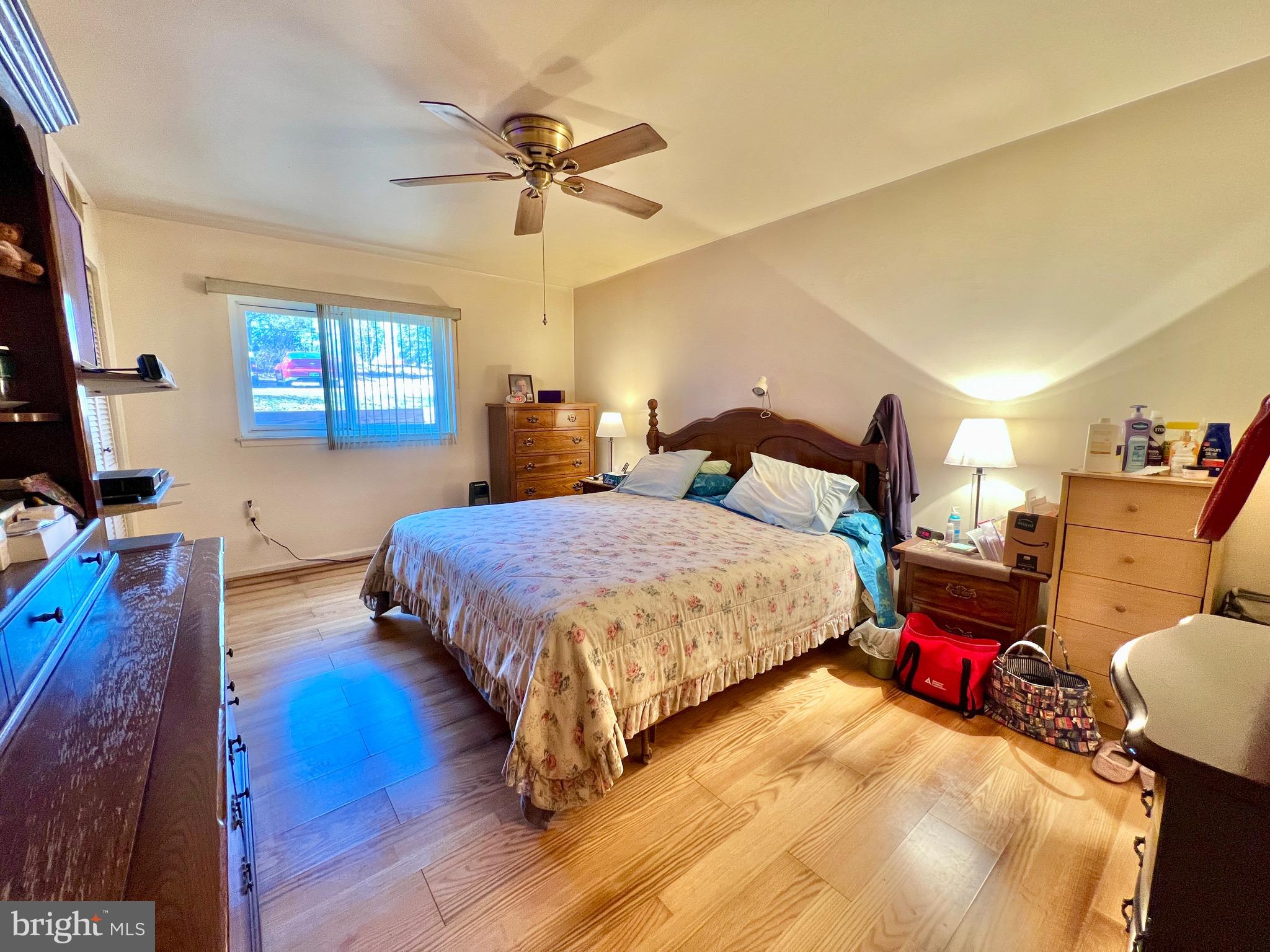 HAWTHORNE VILLAGE - Residential