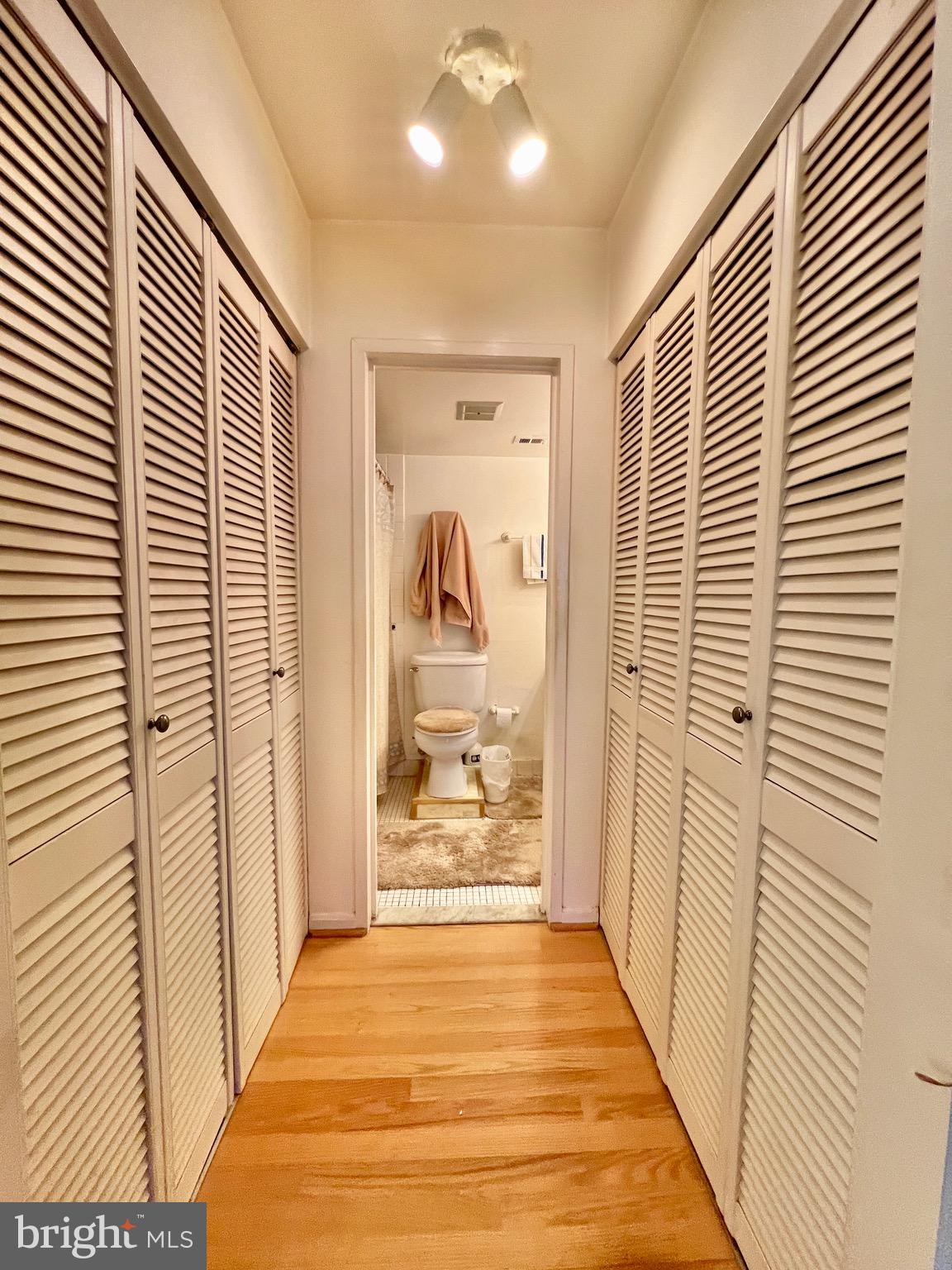 HAWTHORNE VILLAGE - Residential